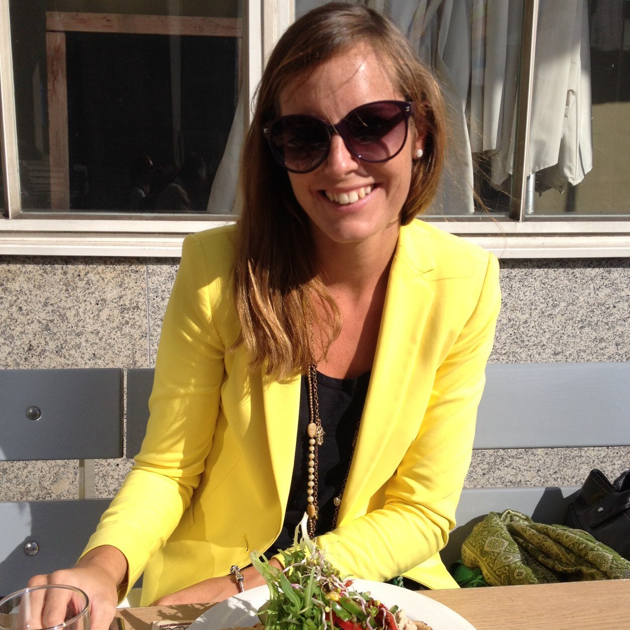 MelissaJoosten's profile picture. Thirtylicious mom of Finn  - Adores cafélatte on the rocks - loves to laugh, surf, run, tennis & just want to enjoy life as it comes