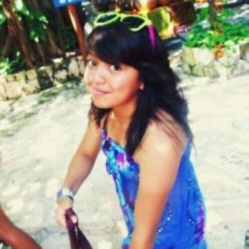 cosol_gege500's profile picture. أمي حياتي ومؤمنة أن سبب توفيق ربي لي هي دعواتها لي ،أحب الشخصيات التاريخية محبةلعمر الفاوق،قدوتي هم (النبي ،أبي رحمه الله،أمي،أختي هناء،معلمتي نجلاء..