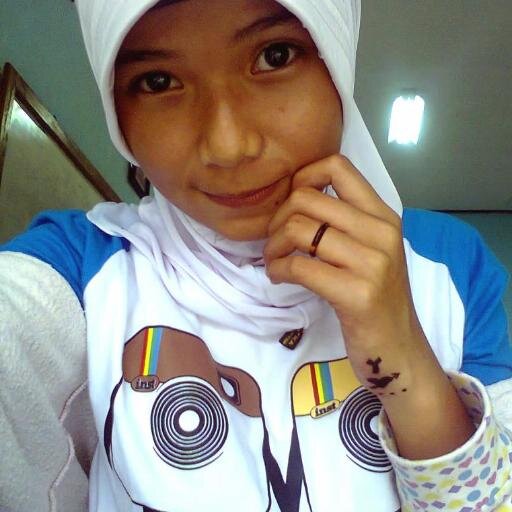 { follow me_follback
}