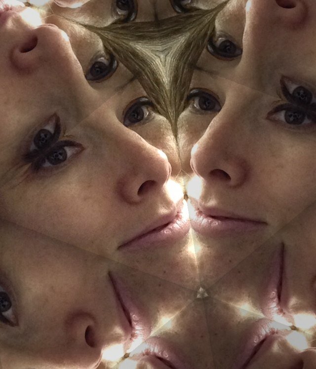 MelissaMoore25's profile picture. 