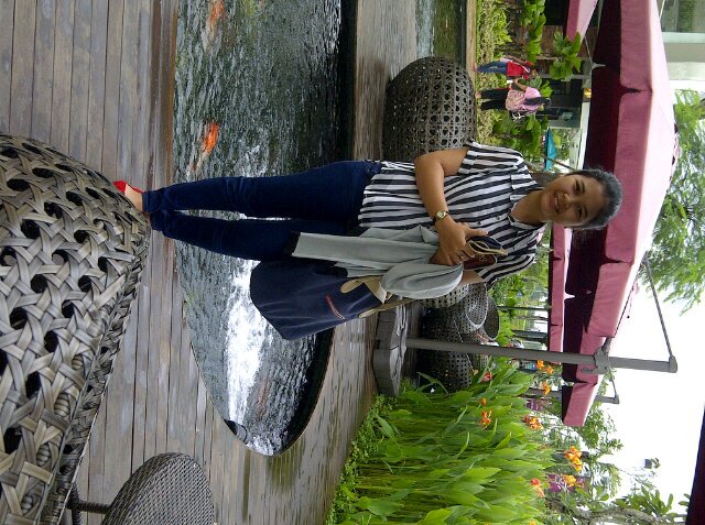 tiara_ekasari's profile picture. i don't wish to be everything to everyone, but 1 would like to be something to someone//focus//love my familly