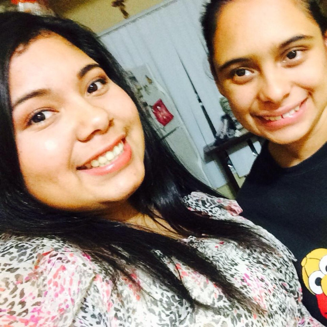 jennlop95's profile picture. 