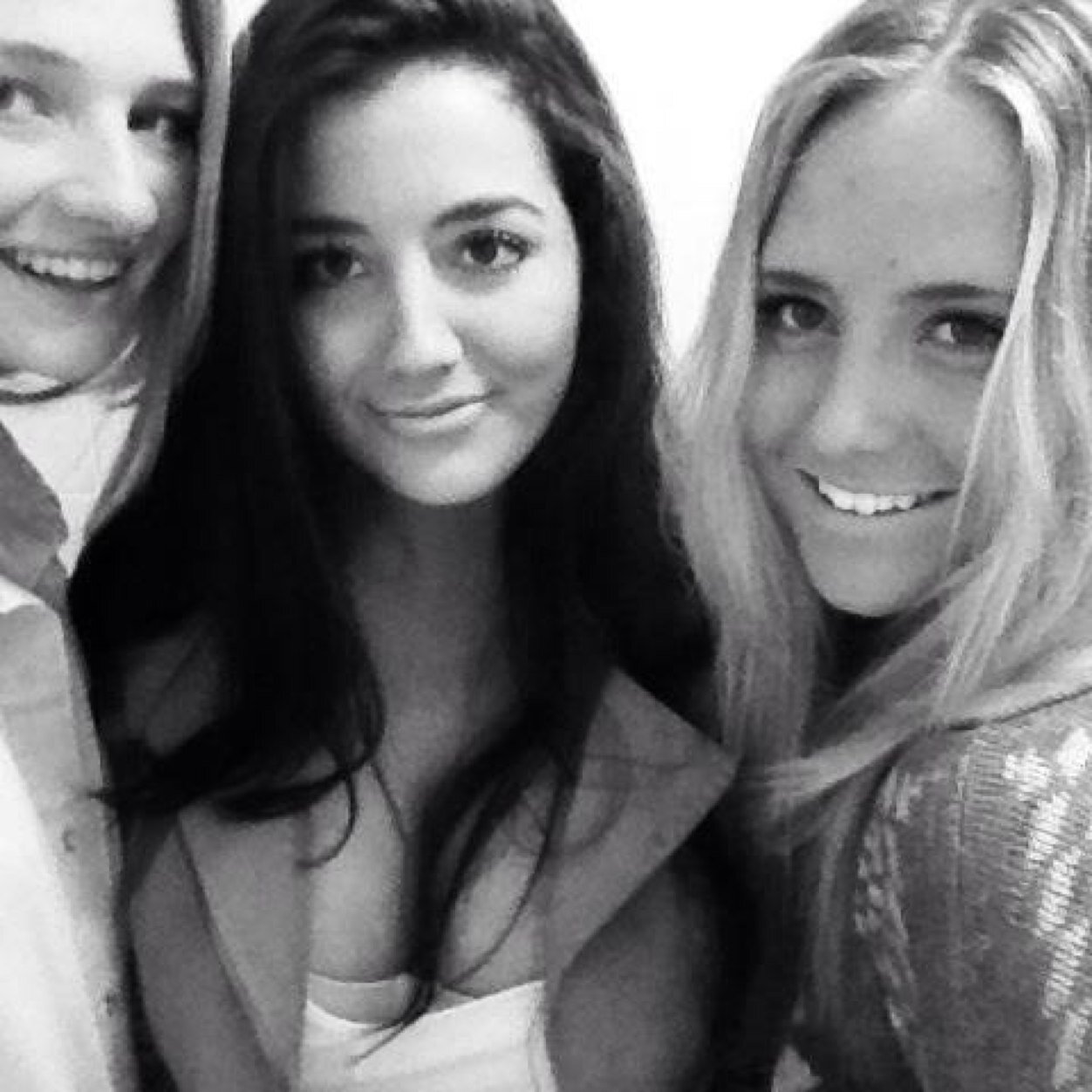 SFinestone's profile picture. ✋