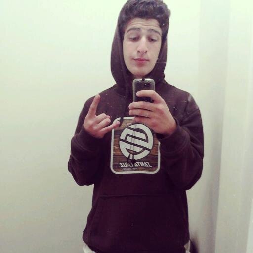 eu não sou santo , mas eu prego a paz