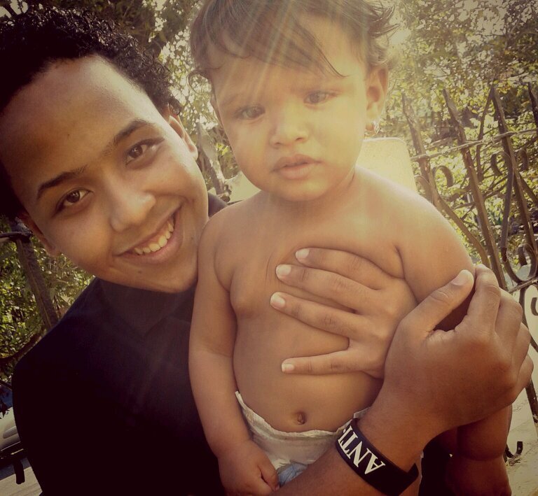 Siempre Happy Dame Follow y sabras :D #Metalero #GoodLover :$ #DroptheWorld #FF P:* Whatsapp:8099028813