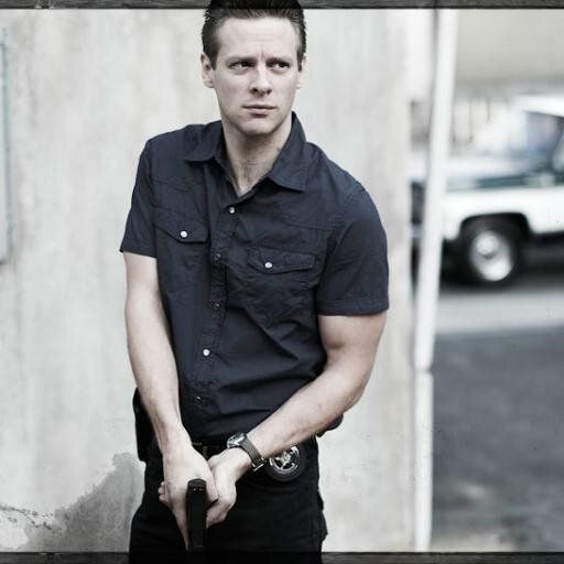 sarahmcox's profile picture. You want me to kill 'em or wing 'em?

Guttersass, figure skating, baseball and Supernatural.

Avocados are delicious. Pickles and bananas are not.