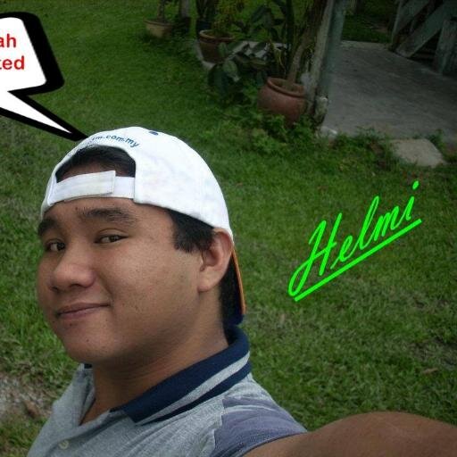 helmi_010891's profile picture. 