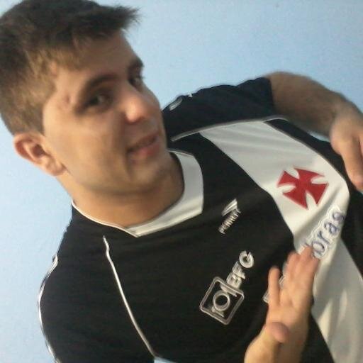 Deus acima de tudo e todos :)