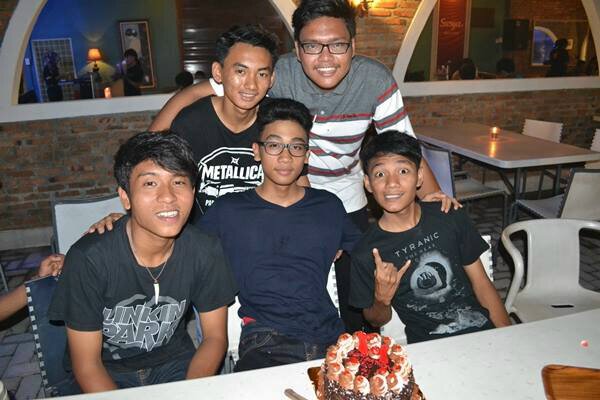 Band Pop Punk Melodic from  Medan , Indonesia \m/