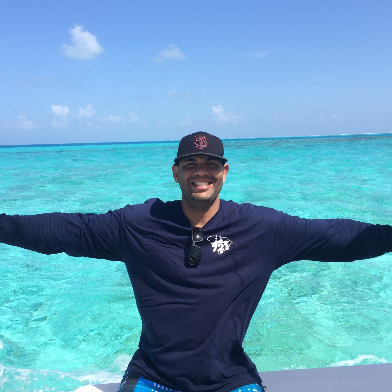 terenceh_fsu's profile picture. Raging since 1983. LiVe LiFe & DaNcE. most likely in a magical place fist pumpin'