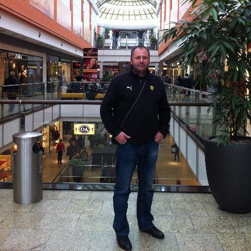 vullco1's profile picture. 