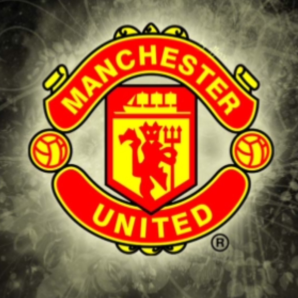 Follow @man1red1 for everything Man Utd!
