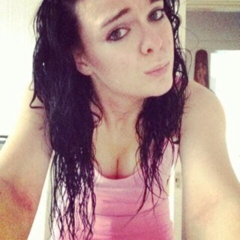 chaneycu350's profile picture. Just a normal kid with an iphone.