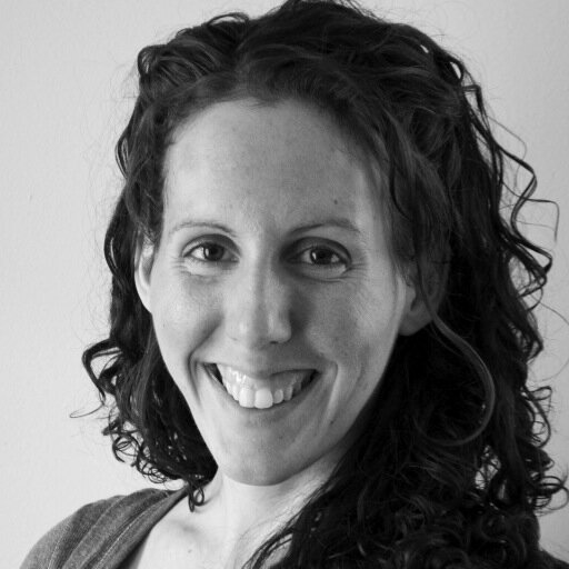 Wife to @AndHeDrew , Mama, 
foodie, coffee drinker, and avid sock wearer