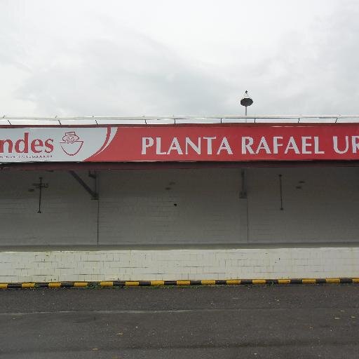 Ahora más que Nunca Resteados con el Comandante viva CHAVEZ por siempre en nuestros corazones