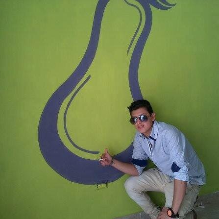 enrikeespinoza's profile picture. 20 años  emelecista   me gusta la comida  chatarra lo mejor sin bandera jarabe de palo soda serio  trabajo promaoro s.a amo a las motos