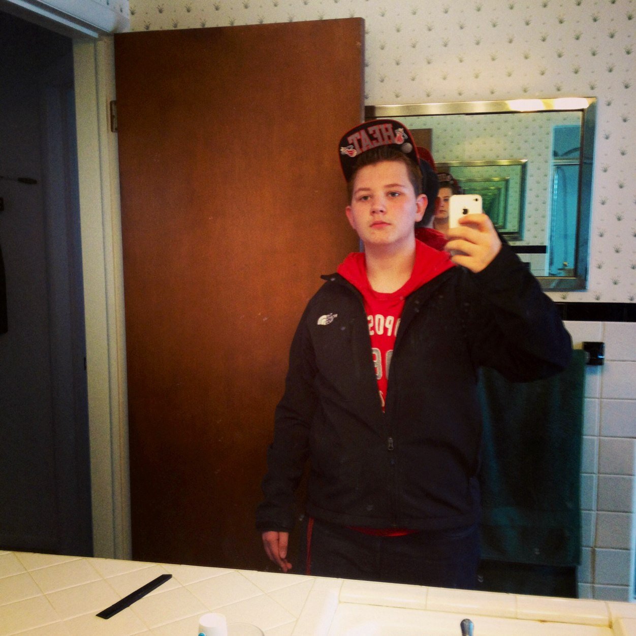 I play hockey and I like playing Xbox and pc gaming