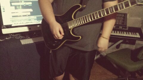 andyparent's profile picture. Guitarist / producer mixer / 24 yrs old / quebec canada