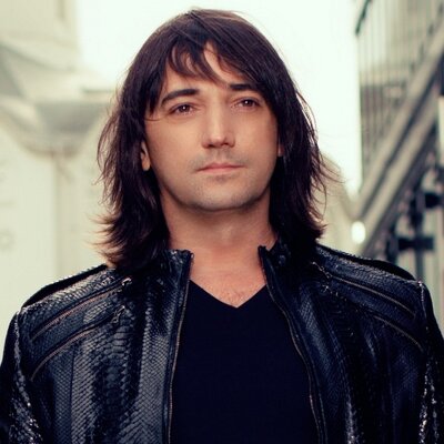 Порно студенттер орыс онлайн Вибратормен эротикалық массажды онлайн көріңіз