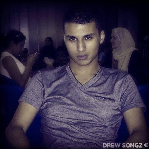 TeamDrewSongz's profile picture. Bienvenue sur le compte twitter des fans du chanteur Drew Songz, suit nous aussi avec le hashtag #TeamDrewSongz .