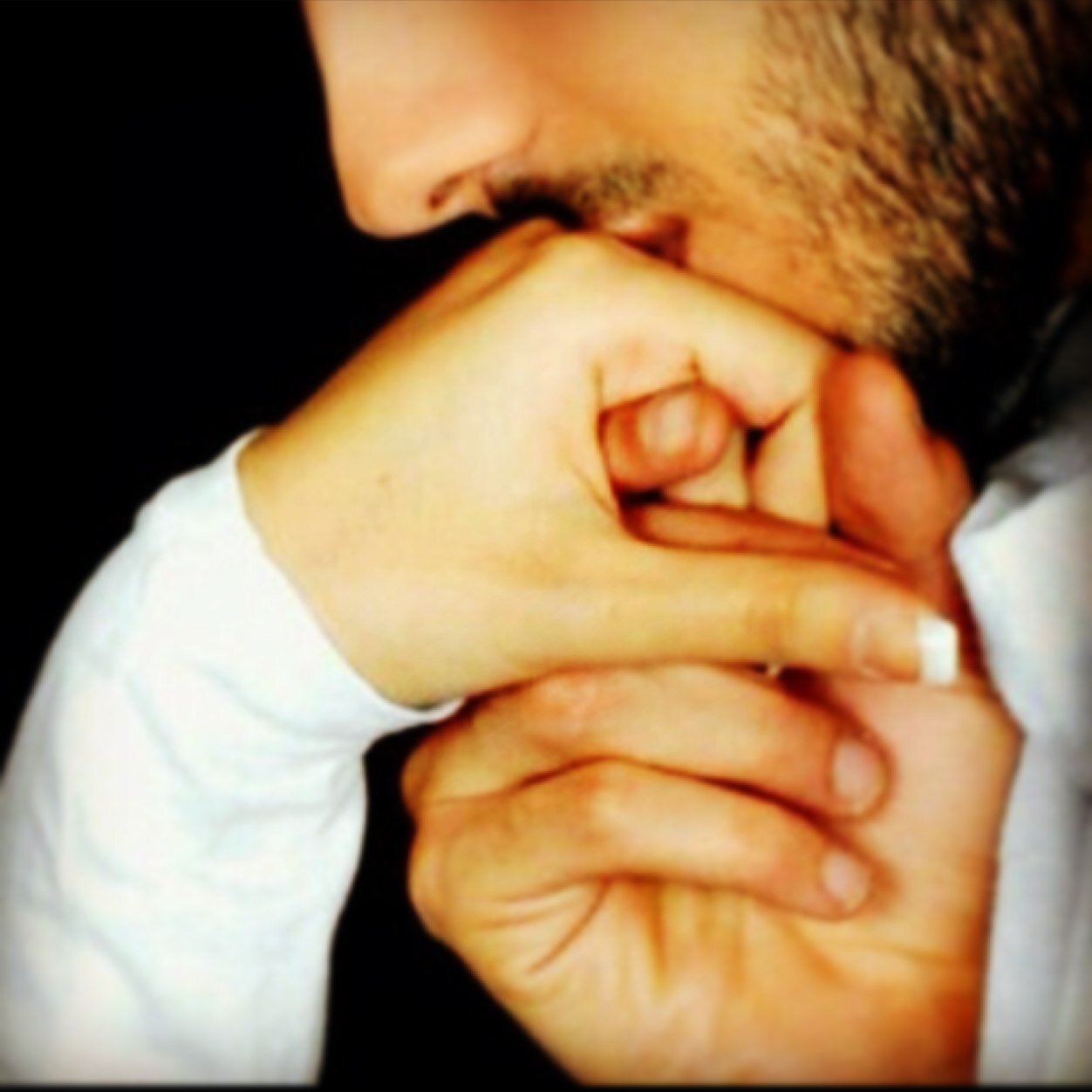 من لا ﯾهتم ﻷمرک آترک أمرهہ آلحب جميل و الكرآمہَ أجمل. للتواصل:0536878826.:.:.:.BBM:7600DA22