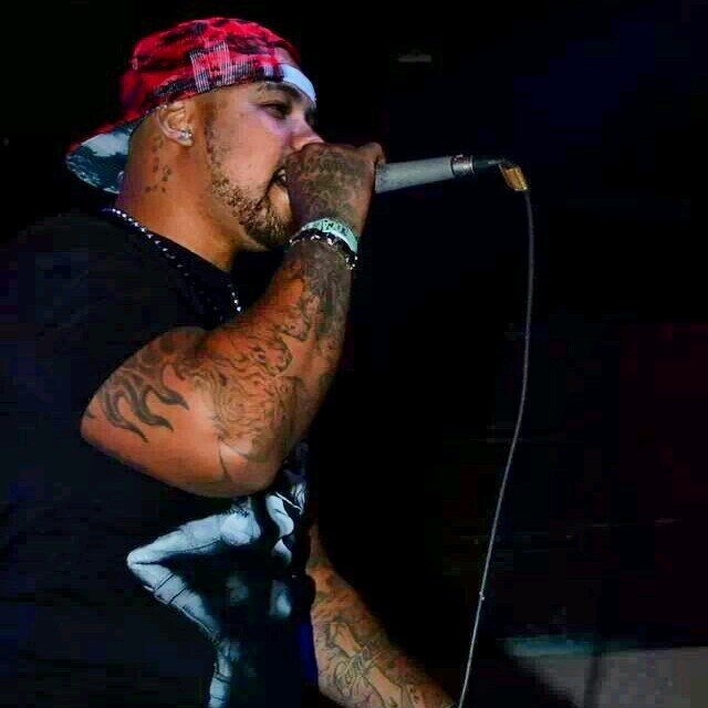 Up and coming lyricist from Grand Rapids, MI Ready to make some noise in this music Biz. Midwest what's up!  IG:DGaines616