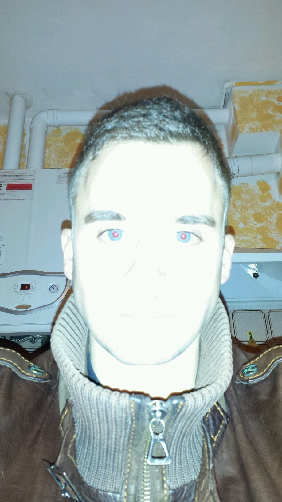 BonfiF's profile picture. provo a vivere cercando e non cercando di vivere