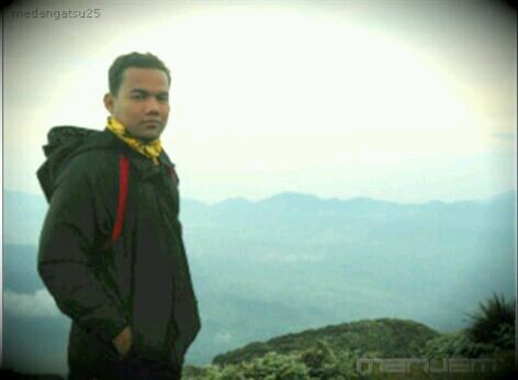 7dc26c7a
uncut / instagram : mario medan