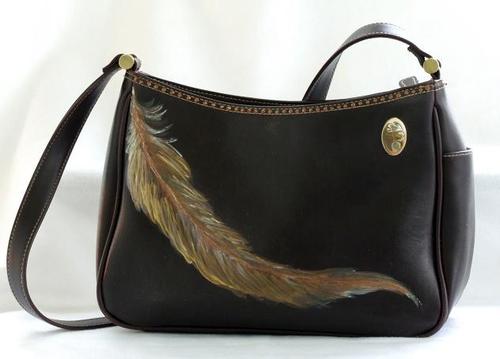 OldtownArt's profile picture. Custom Painted Purses