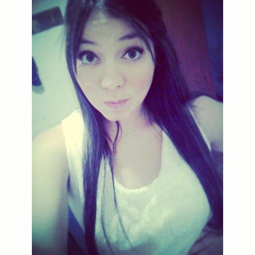22, Maracaibo;Mamichina* Comunicadora en proceso.