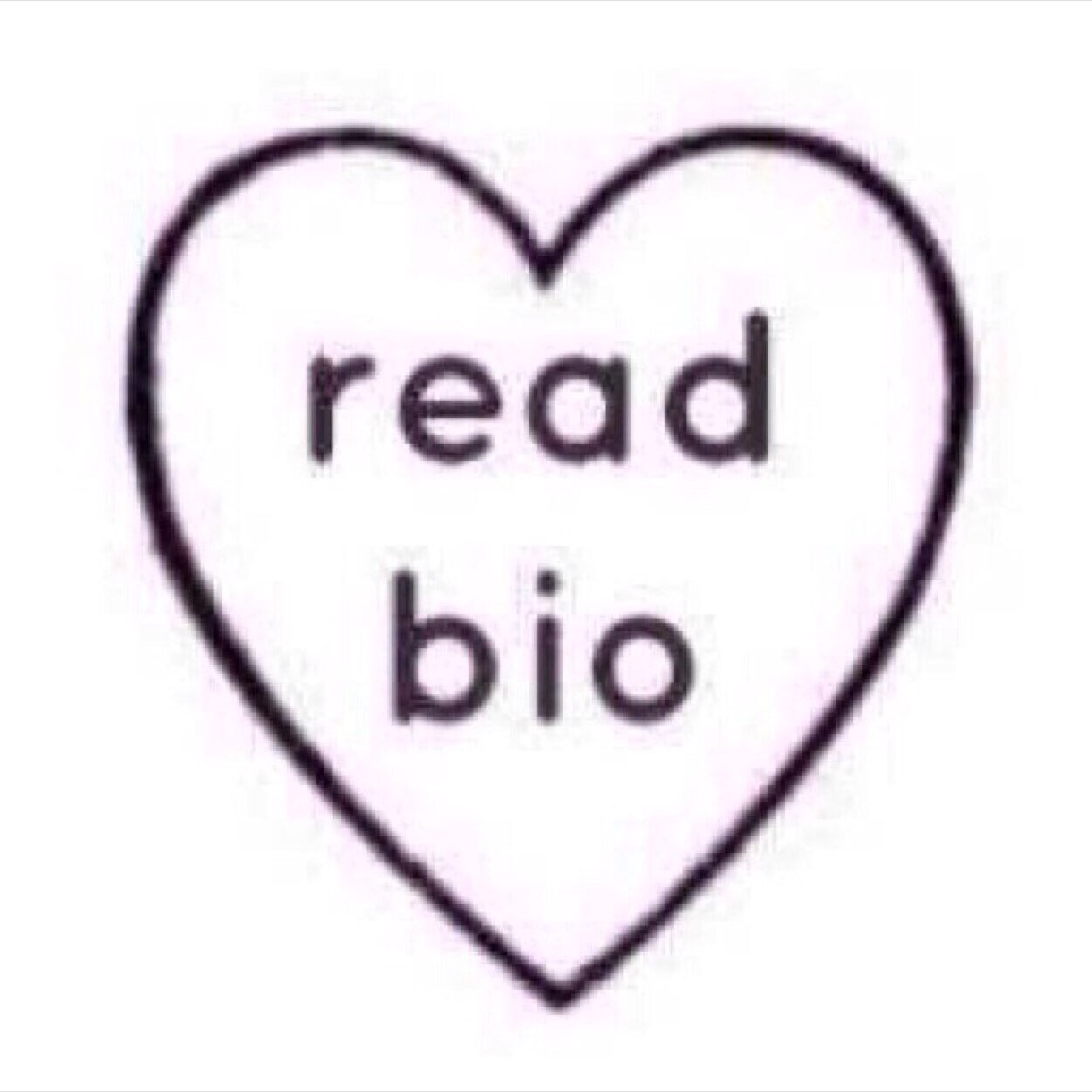 Follow @Cams_Gal or i will unfollow you ✨✨she tweets about magcon and carter follows her ❤️