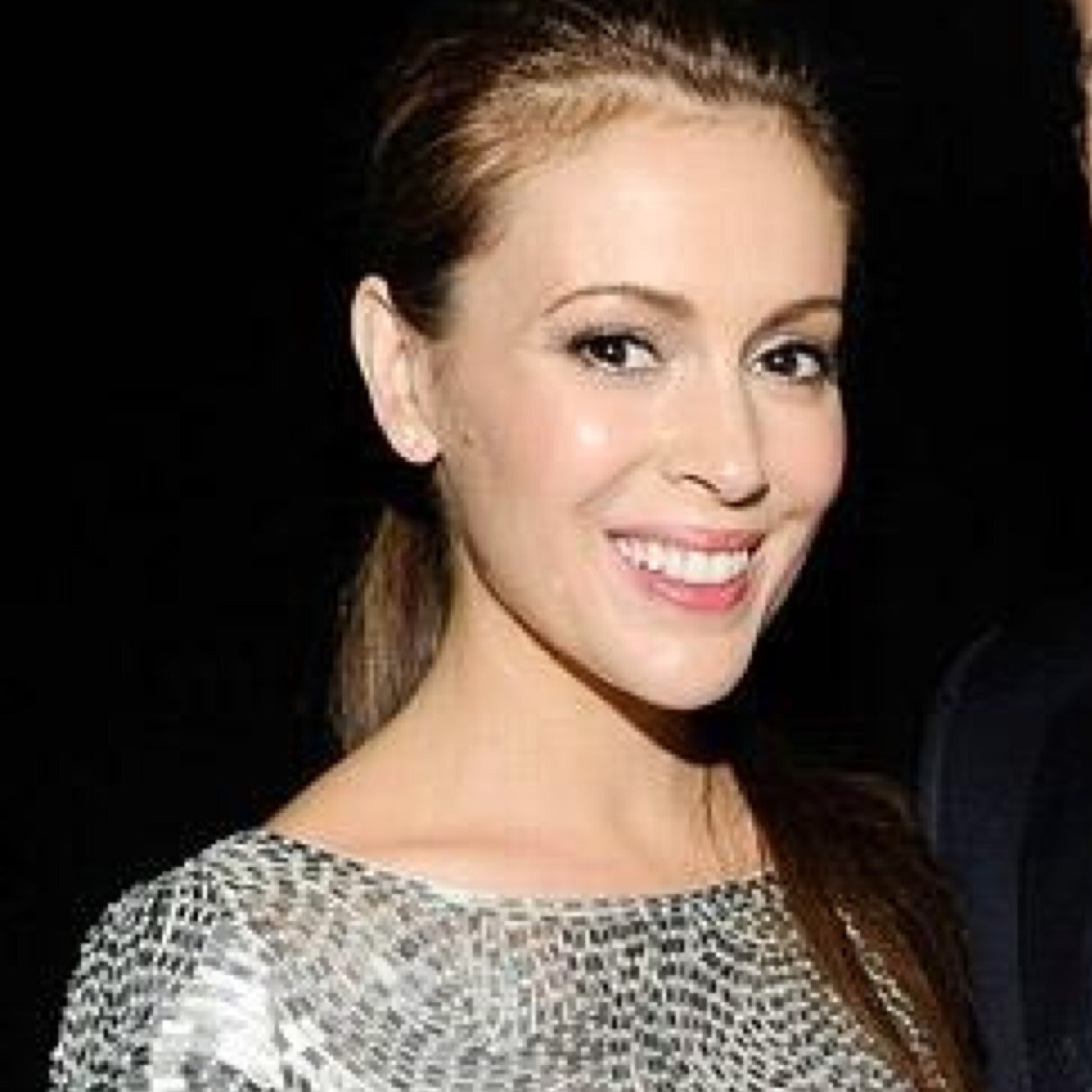 AlyssaMilano_Fr's profile picture. Compte fan sur l'actrice américaine Alyssa Milano actuellement dans la série mistresses , follow us!
French Fan account create for @alyssa_milano!