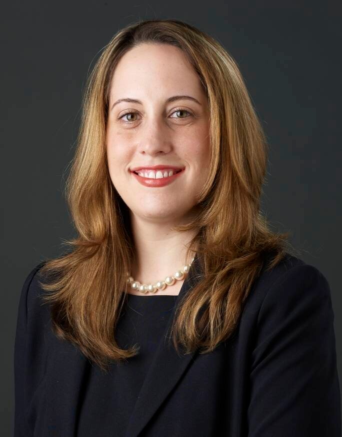 Senior Placement Director with Special Counsel. Transplanted Yankee, soccer, volleyball and basketball mom and active community volunteer.