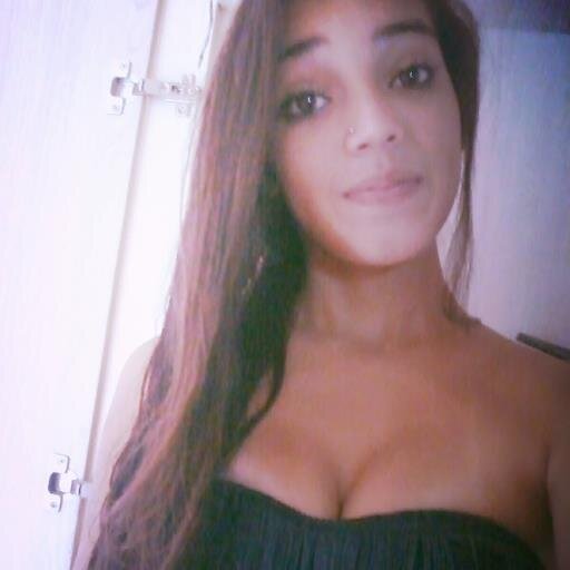Não morre aquele que deixou na terra a melodia de seu cântico na música de seus versos.