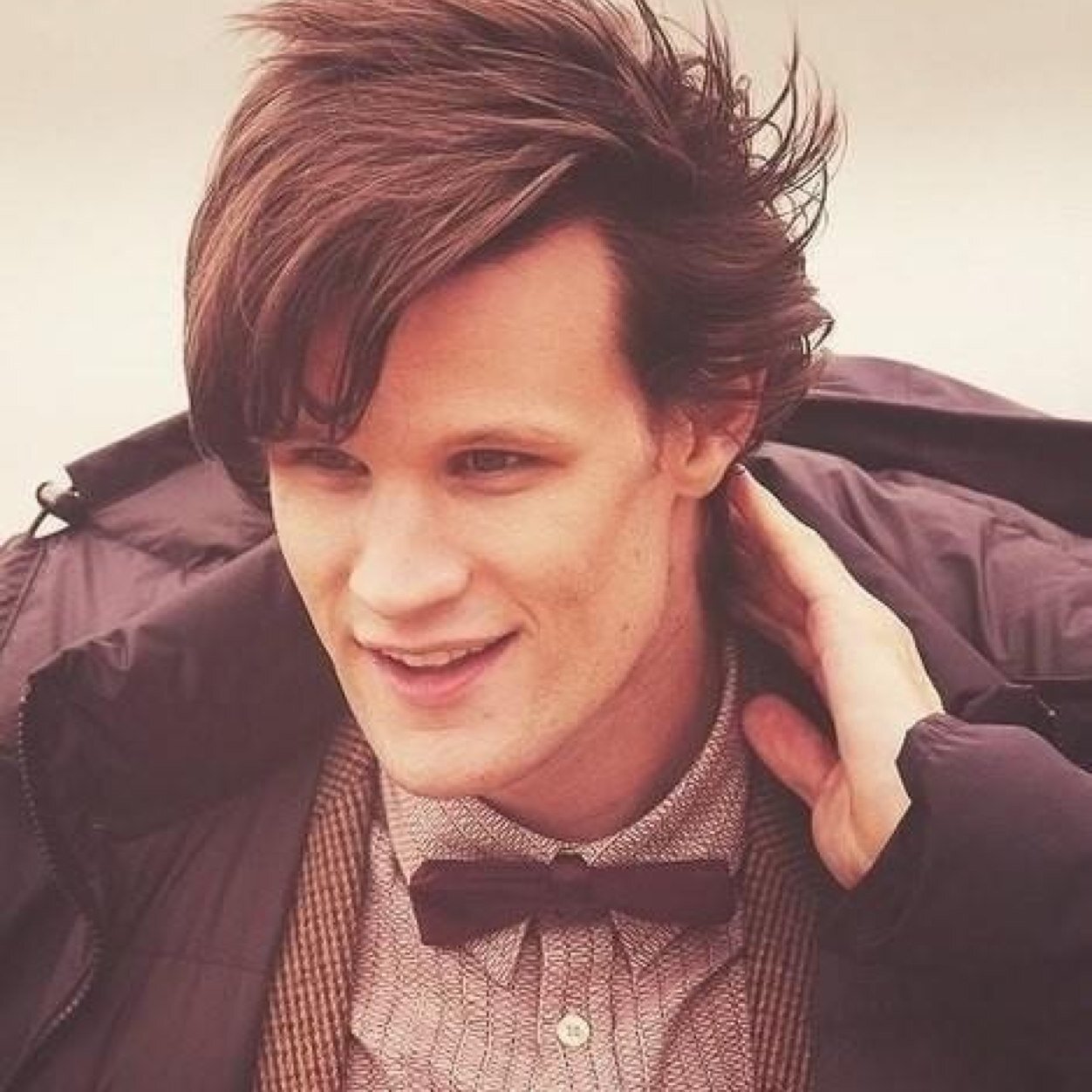 I'm a madman with a box! All of time and space; everywhere and anywhere; every star that ever was. Where do you want to start? [Single/DW/RP +18]