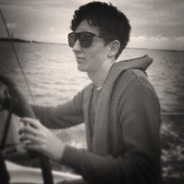 mauritaqaycj's profile picture. Not 'A' Parl, 'Th' Parle.