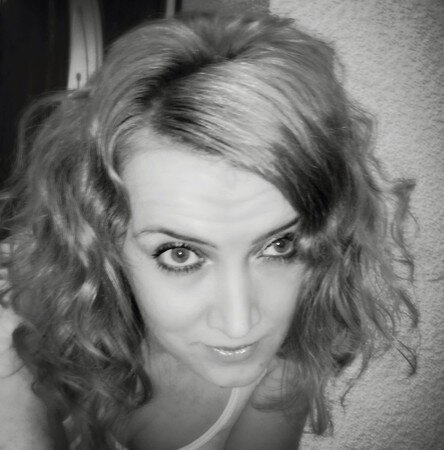 LenaUfaIvan's profile picture. - Хочу лето. Хочу ходить в шортах. Хочу тепло. Хочу солнце. Хочу гулять.- Проснись, у нас алгебра.©