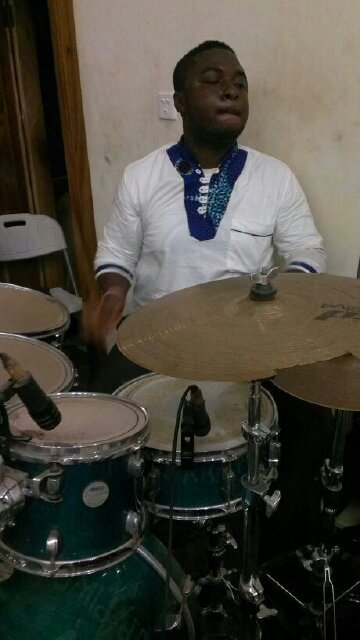 A simple guy, loved by everybody, a professional drummer who loves to minister to the Lord on the drums and a through worshipper of the Gospel. 29061059 ma BBM