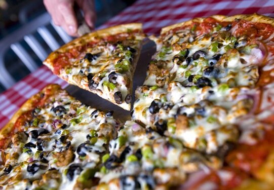 BlueMooseNB's profile picture. Opening June 2014 in New Braunfels, Texas! Blue Moose serves an
extensive menu, featuring its signature
NY Style pizza!