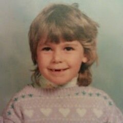 snoozinj's profile picture. Writer and zookeeper.