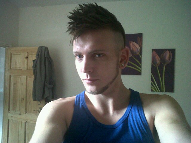 Eyesseeallll's profile picture. Eyes see all. I mite tell you what mine see. Tell what your eyes see  I mite take it on though life but if not its none of my businss.