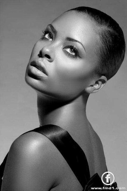 I am a woman with vision and passion 2 create change.I strive 2 empower people 2 believe in themselves & 2know that Staying True 2 yourself generates TRUEBEAUTY