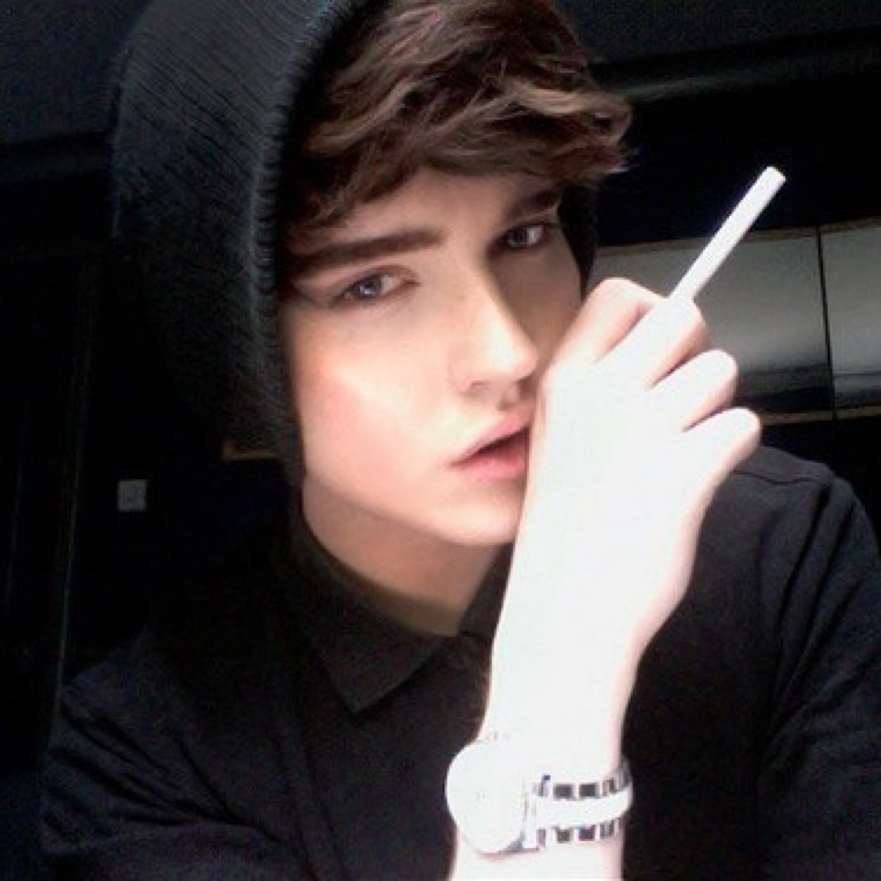 Gay and pround ||Fuck Bios (t^.^t) || Dylan's my bestie || weed is meh life man ❤️||