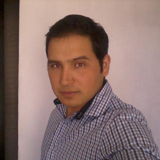 No soy todo lo que vez, pero tampoco vez todo lo que soy...Licenciado en Derecho. De Guanajuato, México para el mundo.