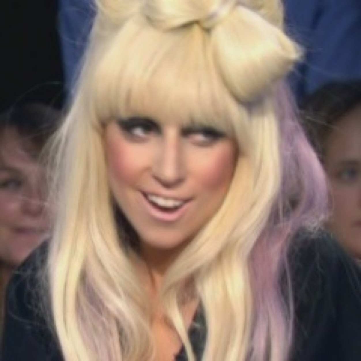 asywum's profile picture. your just an evan peters inside a human body