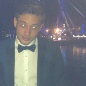 jacksonsxhbm's profile picture. I like sloths and pugs