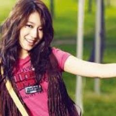 GinF08's profile picture. 