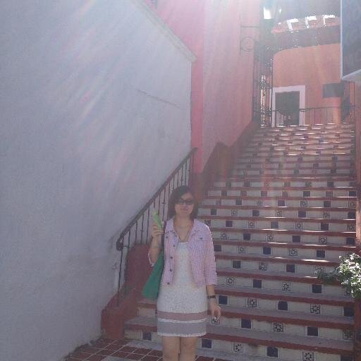 LinyiJ's profile picture. Dance in the rain