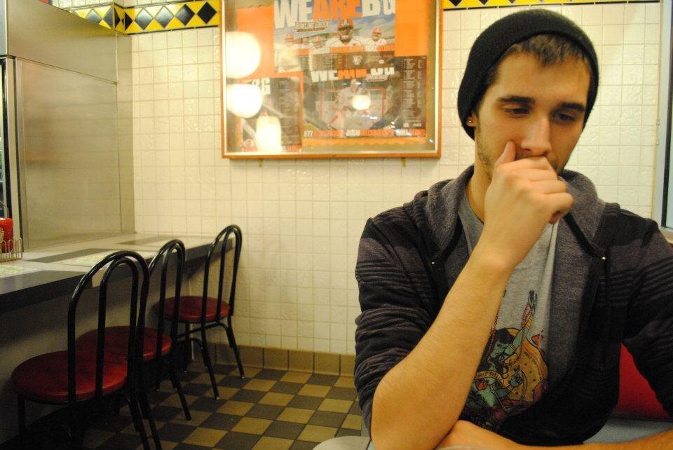 23 year old artist/animator currently residing in bowling green, ohio.