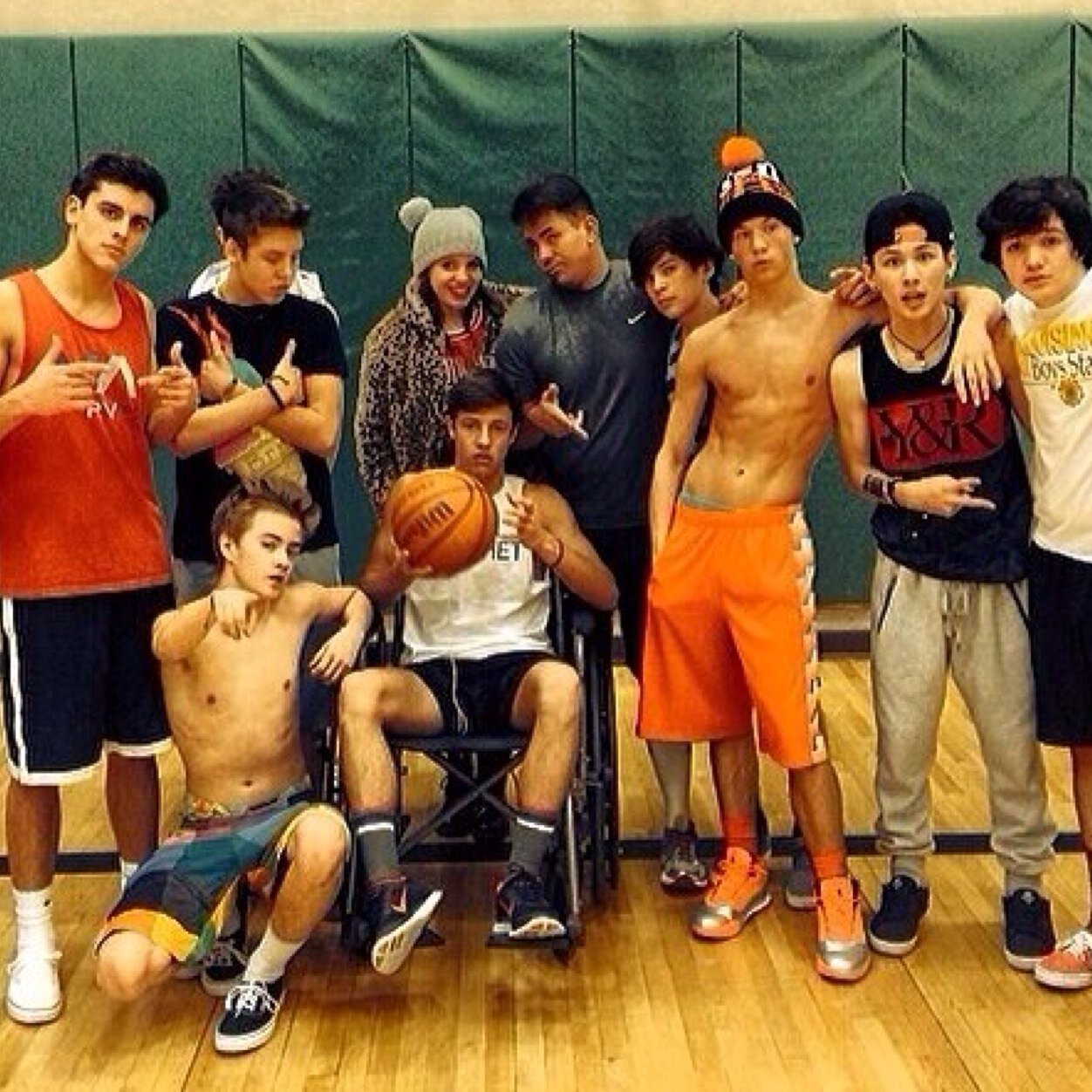 Magcon is life 0/9